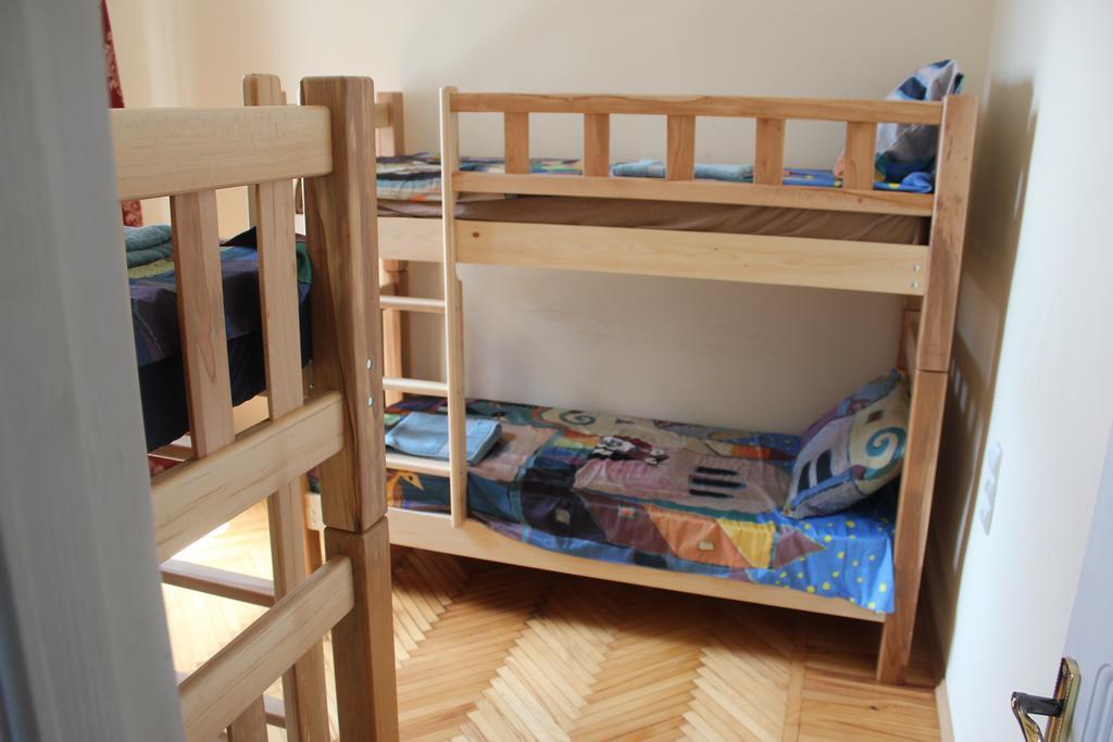 Hostel Bude Kutaisi Rom bilde