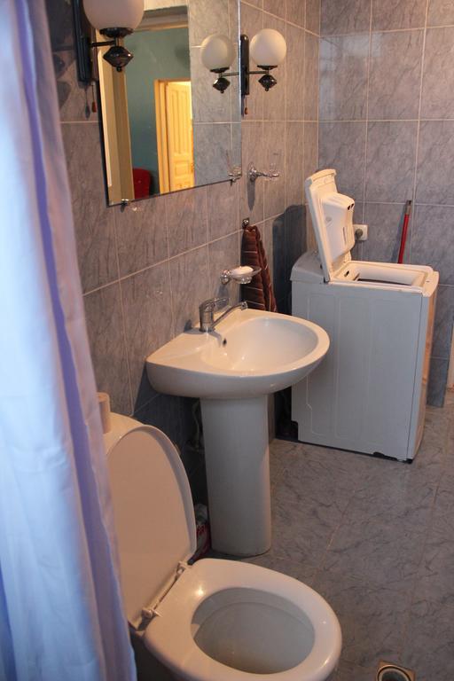 Hostel Bude Kutaisi Eksteriør bilde